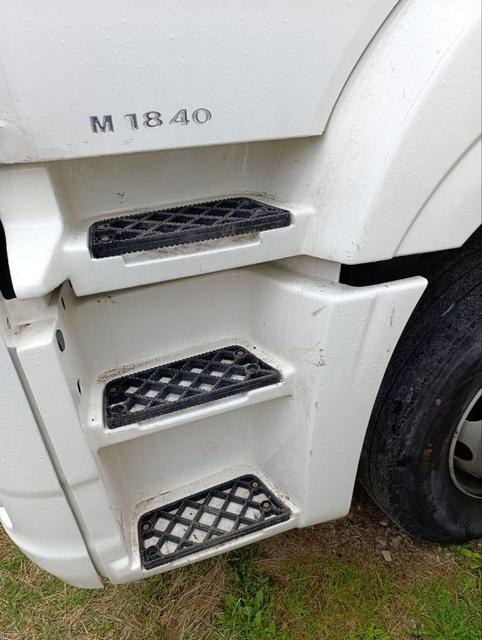 Седельный тягач КАМАЗ 5490-80802-90(5P) (СПГ) 2021 г. - фото 13